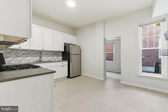 1421 E 11TH ST, Crum Lynne, PA 19022