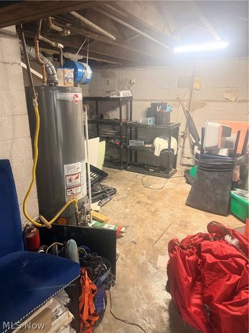 13710 Thornhurst Avenue, Garfield Heights, OH 44105