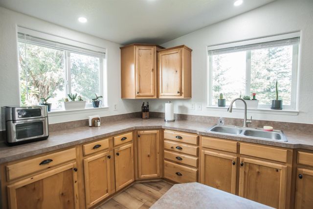 12164 Alabama Rd, Herald, CA 95638