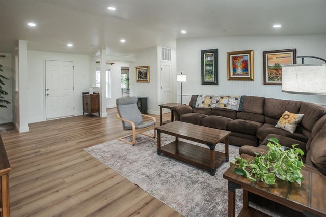 12164 Alabama Rd, Herald, CA 95638