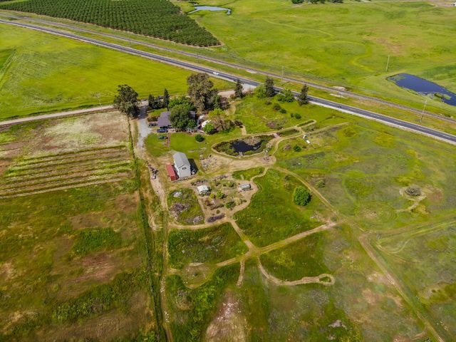 12164 Alabama Rd, Herald, CA 95638