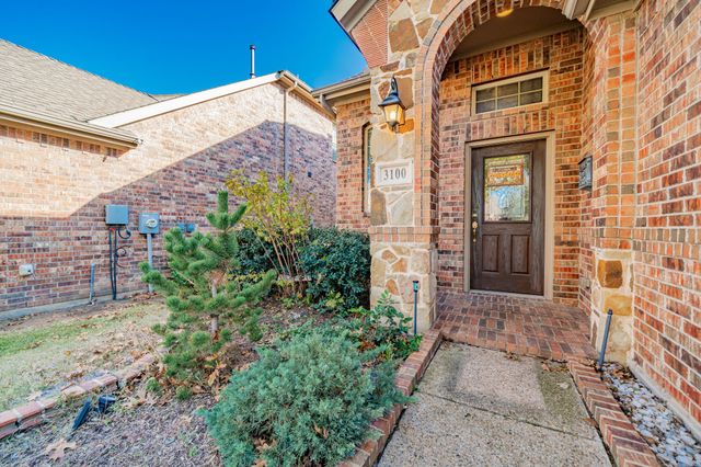 3100 Hereford Drive, Lewisville, TX 75056