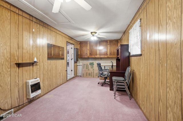 910 N Dale Drive, Lima, OH 45805