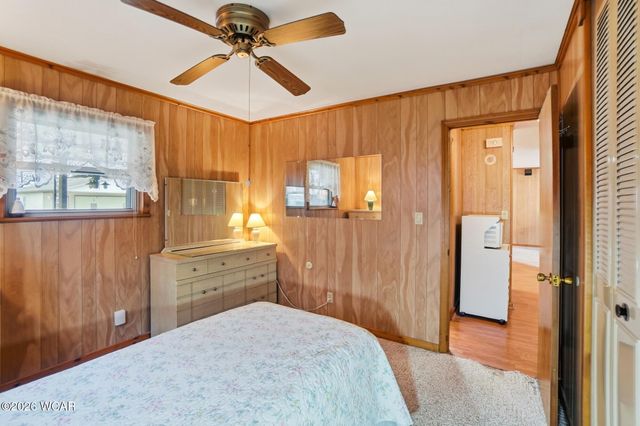 910 N Dale Drive, Lima, OH 45805