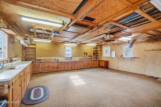 910 N Dale Drive, Lima, OH 45805