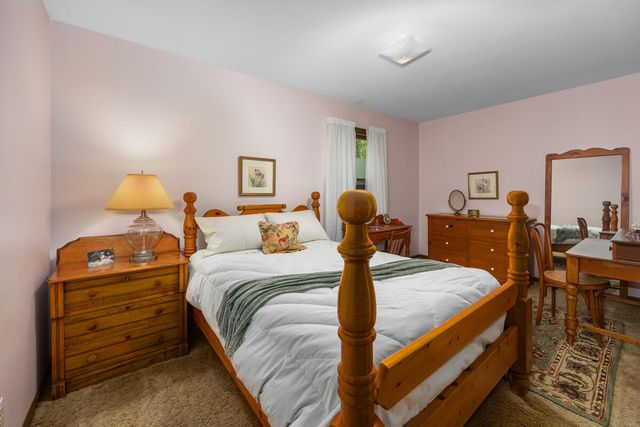 59 Wayne Street Se, Gaines Twp, MI 49548