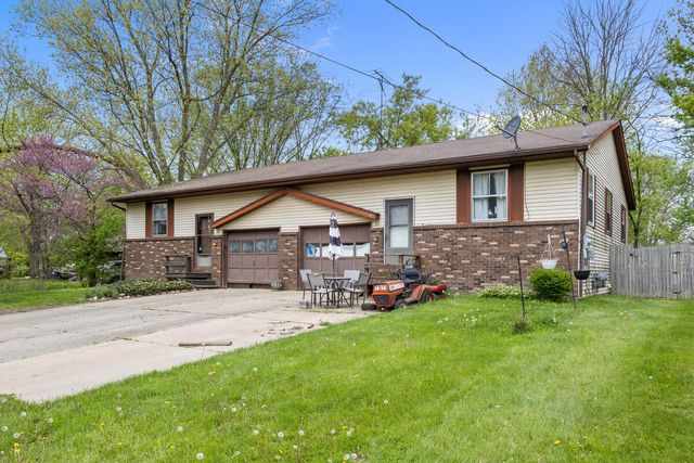 59 Wayne Street Se, Gaines Twp, MI 49548