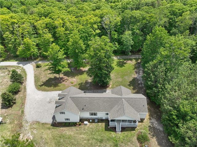 11541 Salem Wood RD, Gloucester, VA 23061