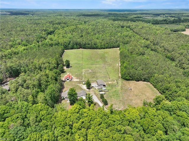 11541 Salem Wood RD, Gloucester, VA 23061