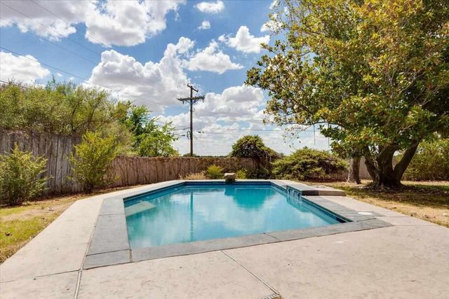 116 NW 36th Street, Lawton, OK 73505