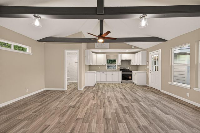 11206 Huggins Drive, Houston, TX 77035