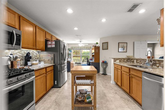 8090 SW 81ST LOOP, Ocala, FL 34476