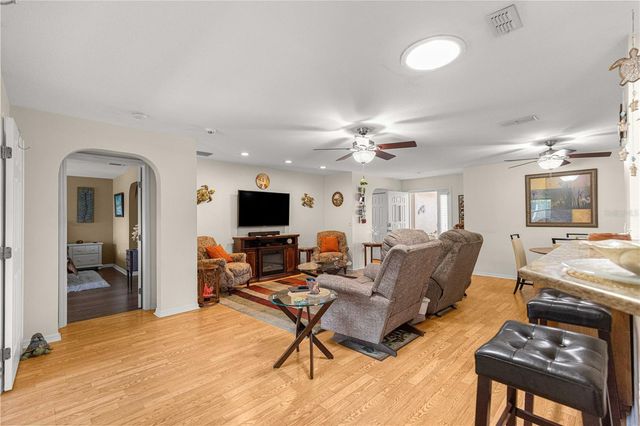 8090 SW 81ST LOOP, Ocala, FL 34476