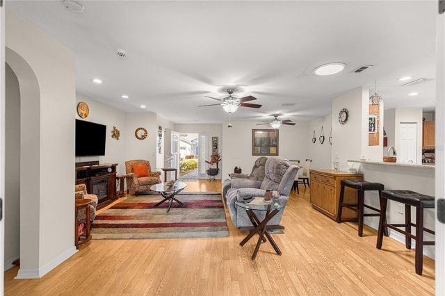 8090 SW 81ST LOOP, Ocala, FL 34476