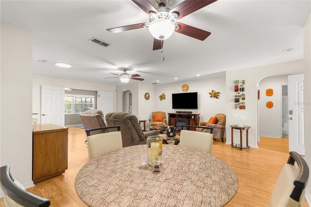 8090 SW 81ST LOOP, Ocala, FL 34476