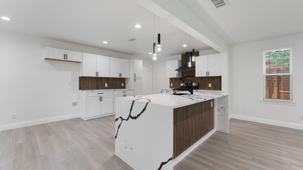 1105 Bay Shore Drive, Garland, TX 75040