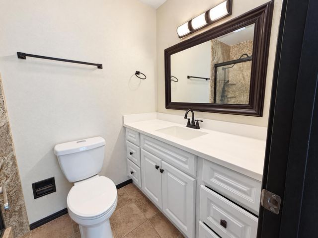 10336 Karen Avenue NE, Albuquerque, NM 87111