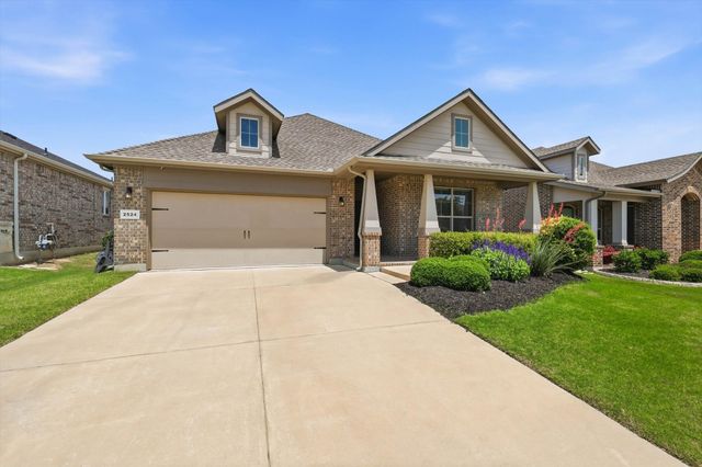 2524 Little Wonder Lane, Northlake, TX 76247