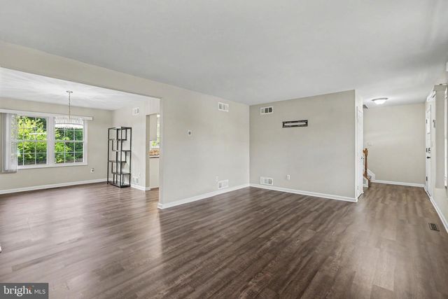 5897 TYLER DR, Harrisburg, PA 17112