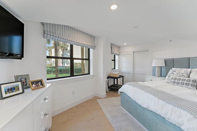 19800 Sandpointe Bay Drive 101, Tequesta, FL 33469