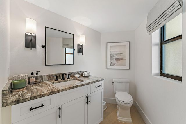 19800 Sandpointe Bay Drive 101, Tequesta, FL 33469