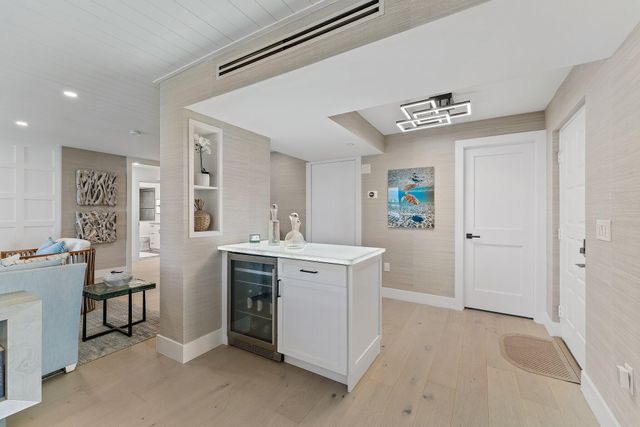 19800 Sandpointe Bay Drive 101, Tequesta, FL 33469