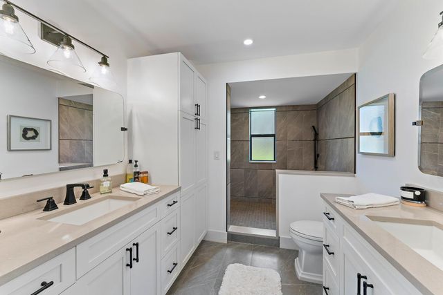 19800 Sandpointe Bay Drive 101, Tequesta, FL 33469