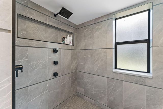 19800 Sandpointe Bay Drive 101, Tequesta, FL 33469