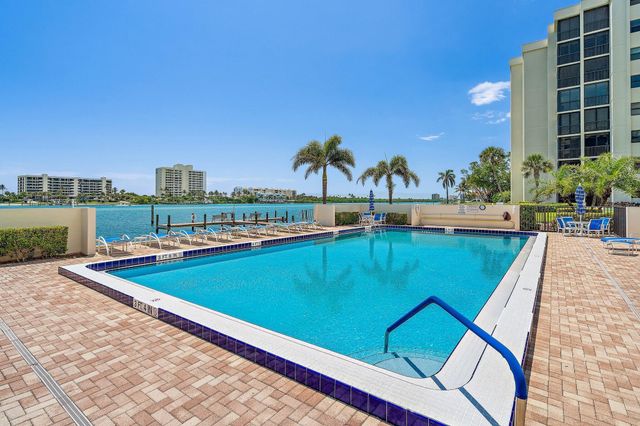 19800 Sandpointe Bay Drive 101, Tequesta, FL 33469