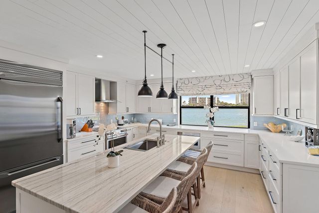 19800 Sandpointe Bay Drive 101, Tequesta, FL 33469