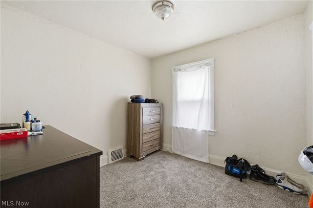 13611 Beachwood Avenue, Cleveland, OH 44105