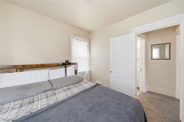 13611 Beachwood Avenue, Cleveland, OH 44105