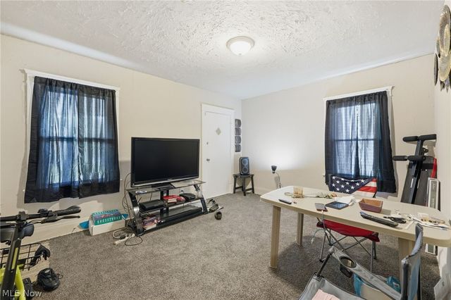 13611 Beachwood Avenue, Cleveland, OH 44105