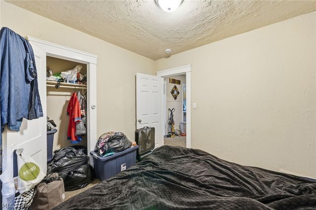 13611 Beachwood Avenue, Cleveland, OH 44105