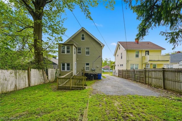 13611 Beachwood Avenue, Cleveland, OH 44105