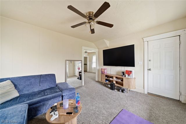 13611 Beachwood Avenue, Cleveland, OH 44105