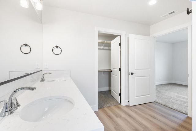 6507 W 28th Ave, Kennewick, WA 99338