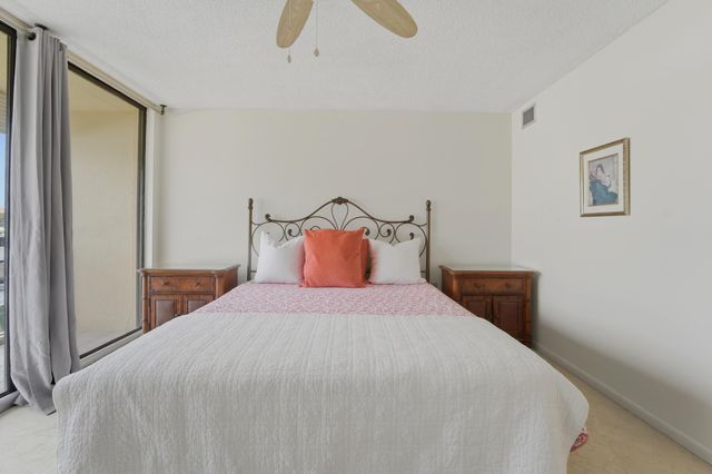 2601 MARINA ISLE Way 204, Jupiter, FL 33477