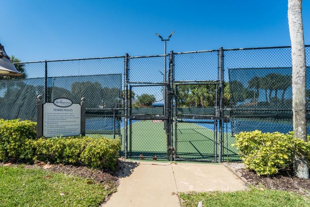 2601 MARINA ISLE Way 204, Jupiter, FL 33477