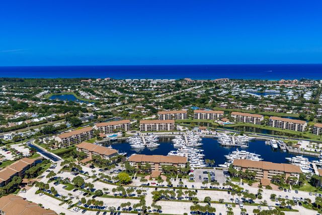 2601 MARINA ISLE Way 204, Jupiter, FL 33477