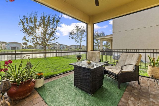 1962 NW Cataluna Circle, Port St. Lucie, Port St Lucie, FL 34986