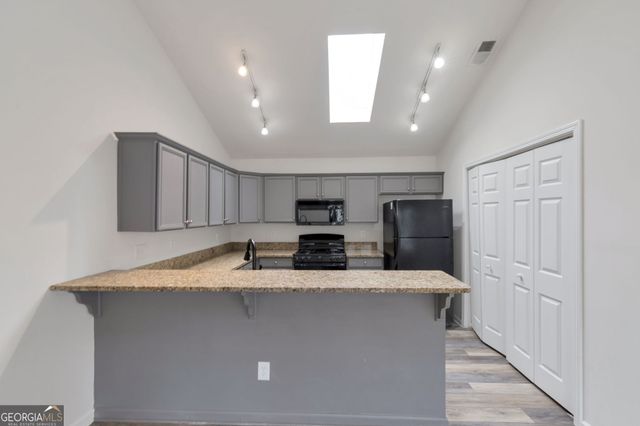 196 Highland Falls Drive, Hiram, GA 30141