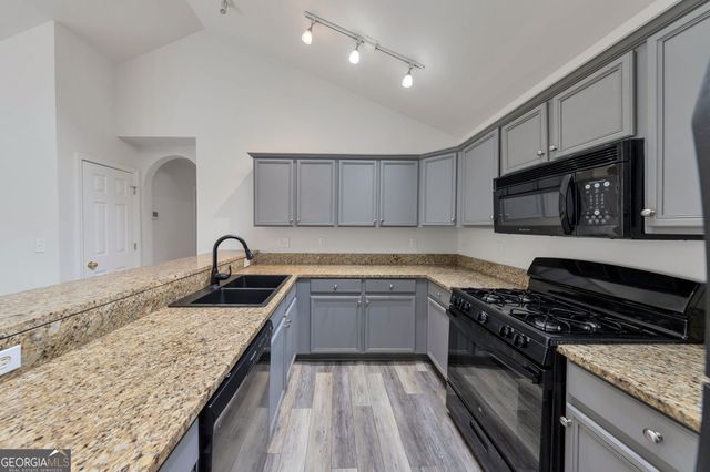 196 Highland Falls Drive, Hiram, GA 30141
