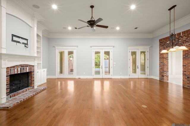 3032 Drusilla Ln, Baton Rouge, LA 70809
