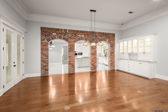 3032 Drusilla Ln, Baton Rouge, LA 70809