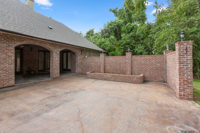 3032 Drusilla Ln, Baton Rouge, LA 70809