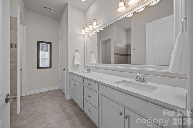 1016 Dali Boulevard, Mount Holly, NC 28120