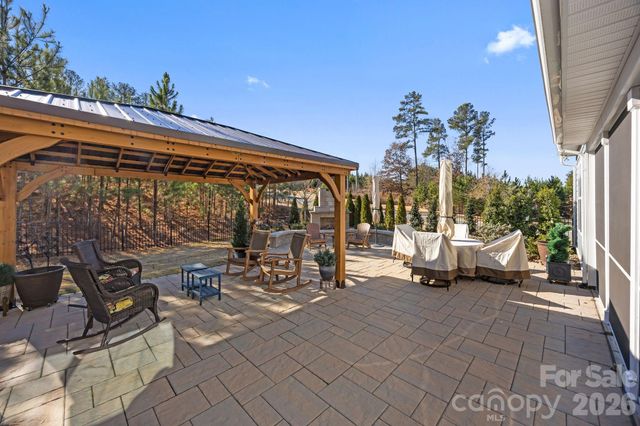 1016 Dali Boulevard, Mount Holly, NC 28120