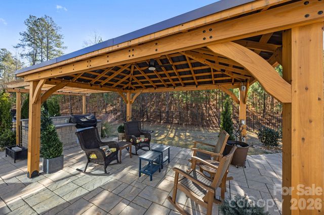 1016 Dali Boulevard, Mount Holly, NC 28120