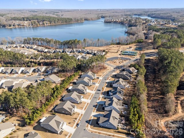 1016 Dali Boulevard, Mount Holly, NC 28120